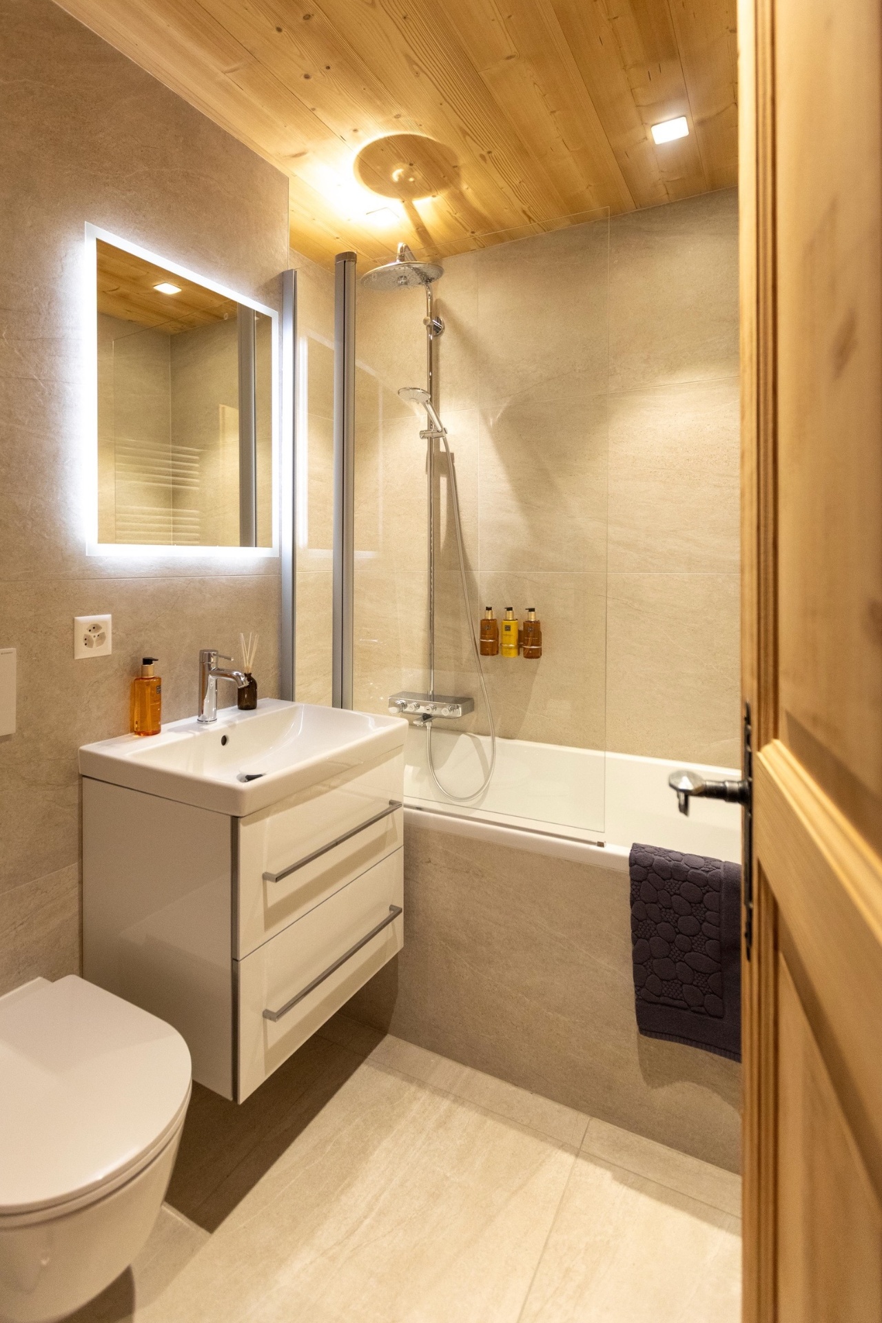 Salle de bain — bain — Après